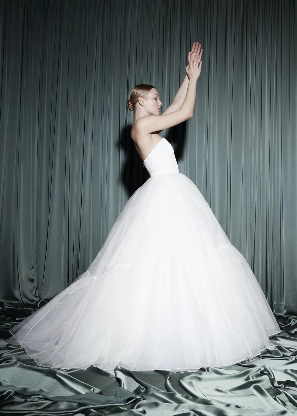 Gallery Image #slidesGrid0