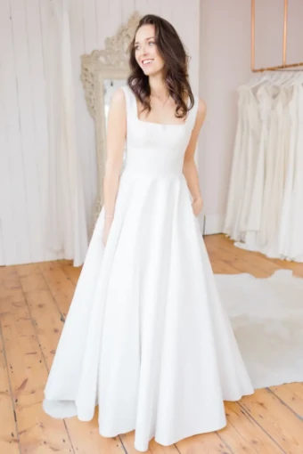 Freda Bennet Wedding Dresses Milan #0 default Ivory thumbnail
