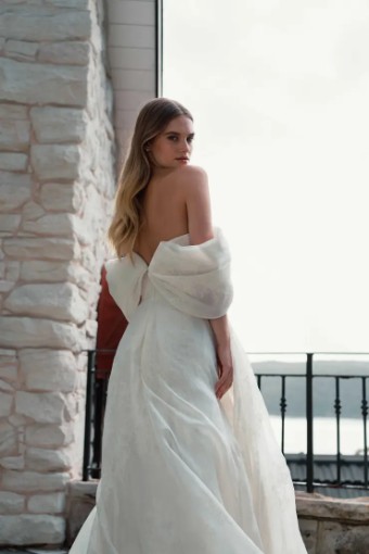 Alena Leena Daffodil (And sleeves) #1 Ivory thumbnail