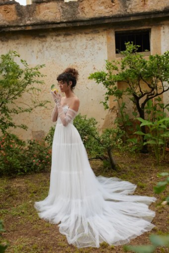 Anna Kara PEONY #2 default Ivory thumbnail