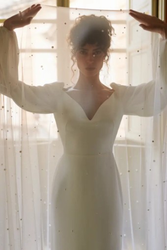 Anna Kara PINA #2 default Ivory thumbnail