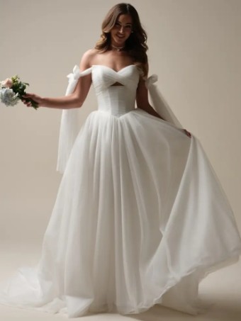 Maggie Sottero EVAN (25MC317A01 - Keyhole) #2 Ivory (gown with Natural Illusion) thumbnail