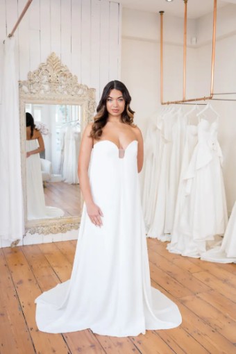Besa Bridal Rowen #2 default Ivory thumbnail