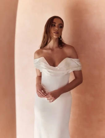 Alena Leena Jade #1 Ivory thumbnail
