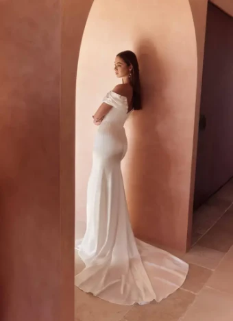 Alena Leena Jade #2 Ivory thumbnail