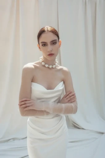 Divine Atelier LUNA #1 Ivory thumbnail