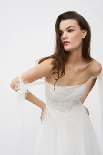 Anna Kara Wedding Dresses Style no.01-25 #0 default Ivory thumbnail