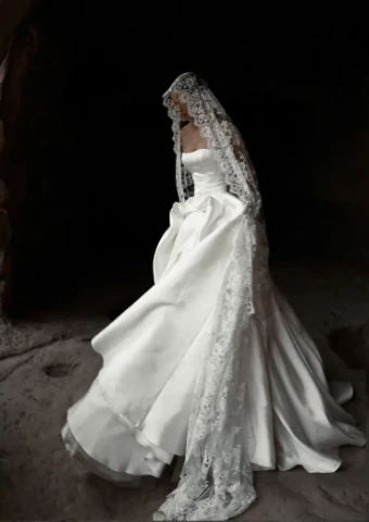 Alon Livné Wedding Dresses Maisie #1 Ivory thumbnail