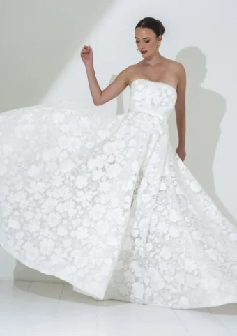 Freda Bennet Wedding Dresses Florian #1 Ivory thumbnail