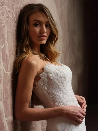 Maggie Sottero COLLETTE (F6MB076A01 - Unlined bodice) #2 All Ivory (gown with Ivory Illusion) thumbnail