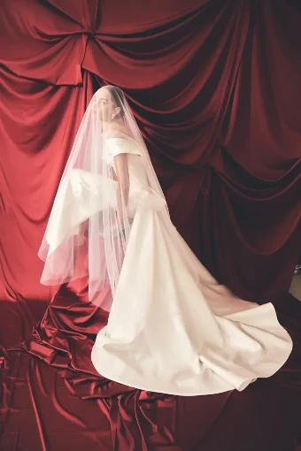 Georgia Young Strawberry and overskirt #0 default Ivory thumbnail