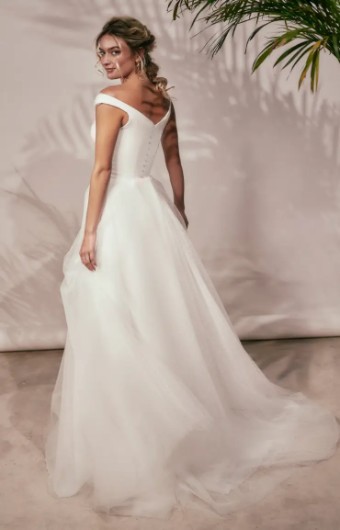 Stephanie Allin Plain Tulle Misty #1 default Ivory thumbnail