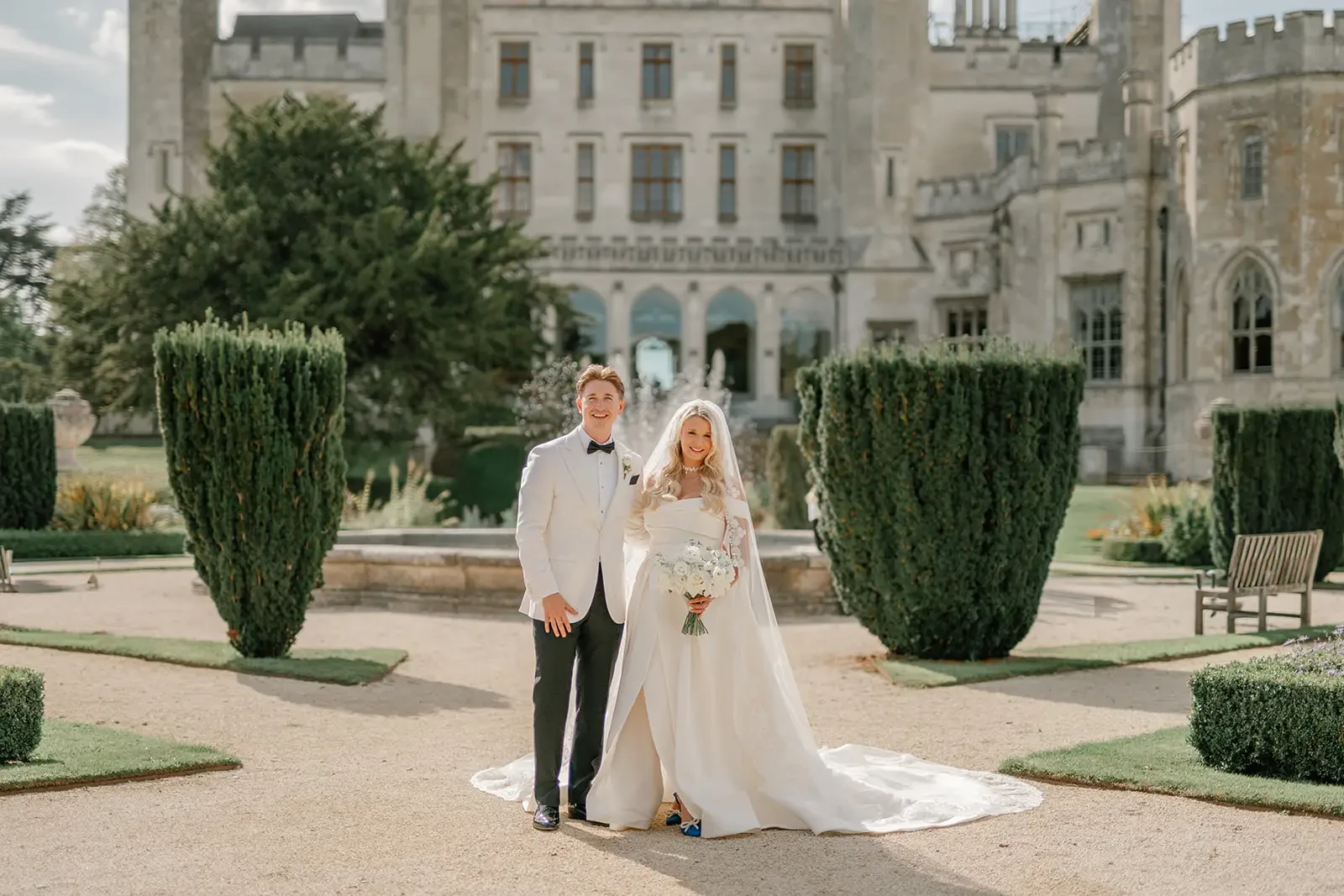 Aimee & Ryan. Desktop Image